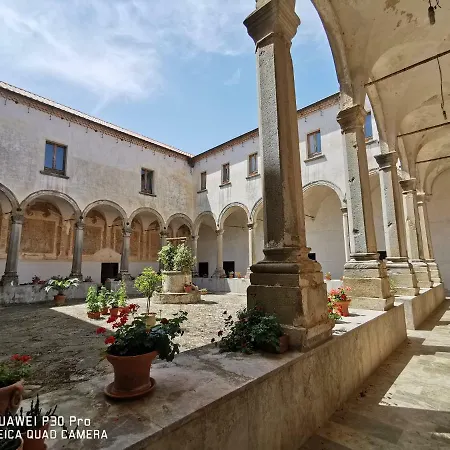 - Il Tempone Bed & Breakfast