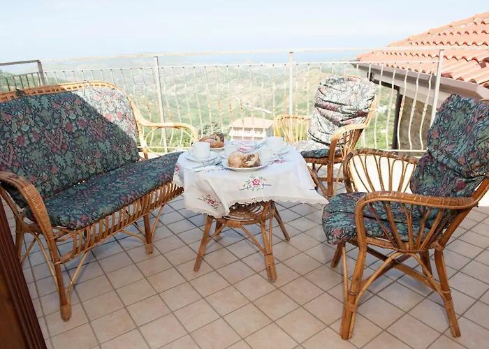 Alojamento de Acomodação e Pequeno-almoço - Il Tempone Prignano Cilento